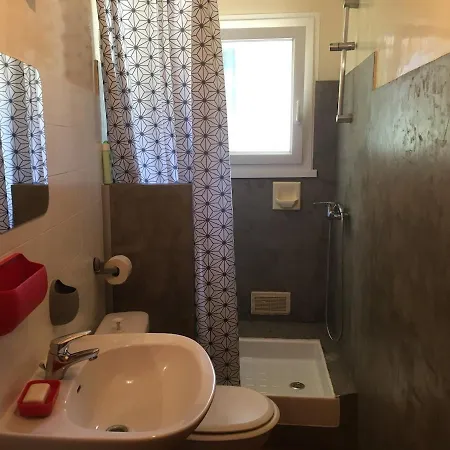 Hébergement de vacances Maison De Avec Piscine *