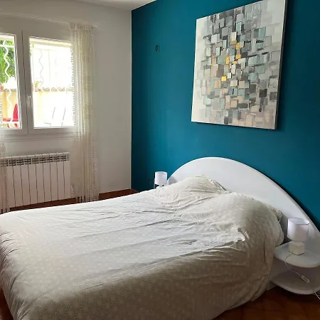 Maison De Avec Piscine Hébergement de vacances *