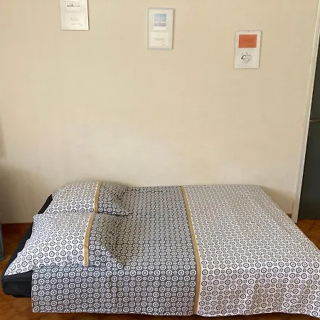 Maison De Avec Piscine Hébergement de vacances Nîmes